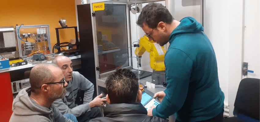 Curso de robótica industrial en